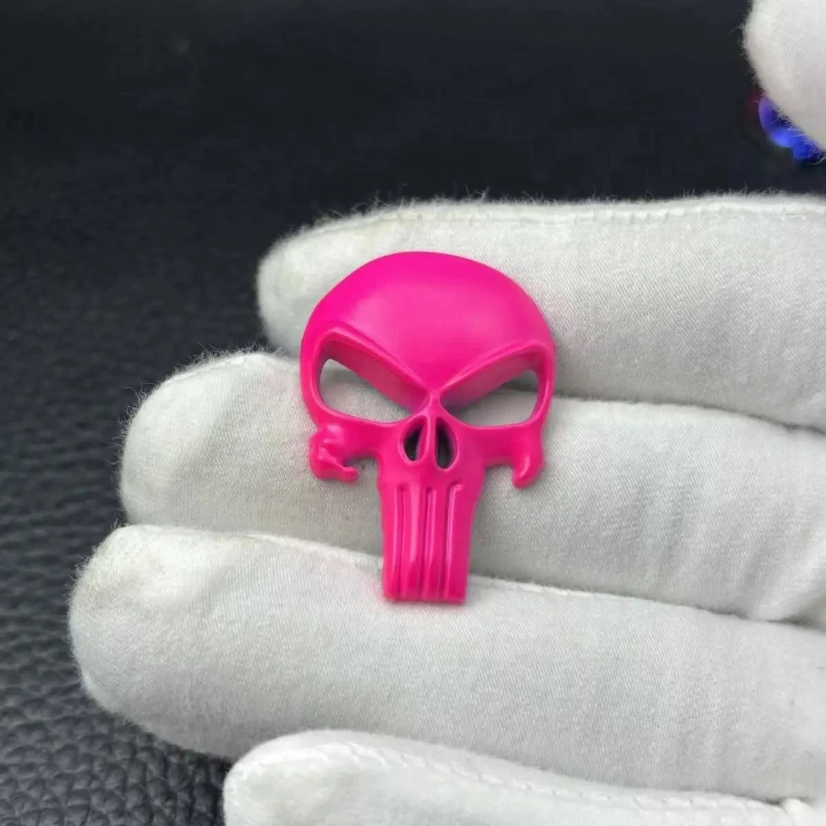 New Skull Metal Sticker for AR15 AR10 AK47 M4 M16 1911 USP M92 Glock G17 19 22 43x Airsoft Rifle Pistol Gun Hunting Accessories