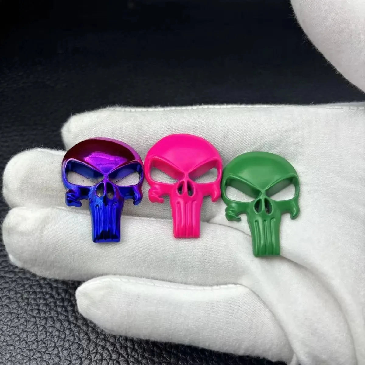 New Skull Metal Sticker for AR15 AR10 AK47 M4 M16 1911 USP M92 Glock G17 19 22 43x Airsoft Rifle Pistol Gun Hunting Accessories