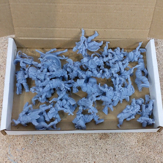 Resin Miniatures Seconds Box - all faulty or incomplete miniatures