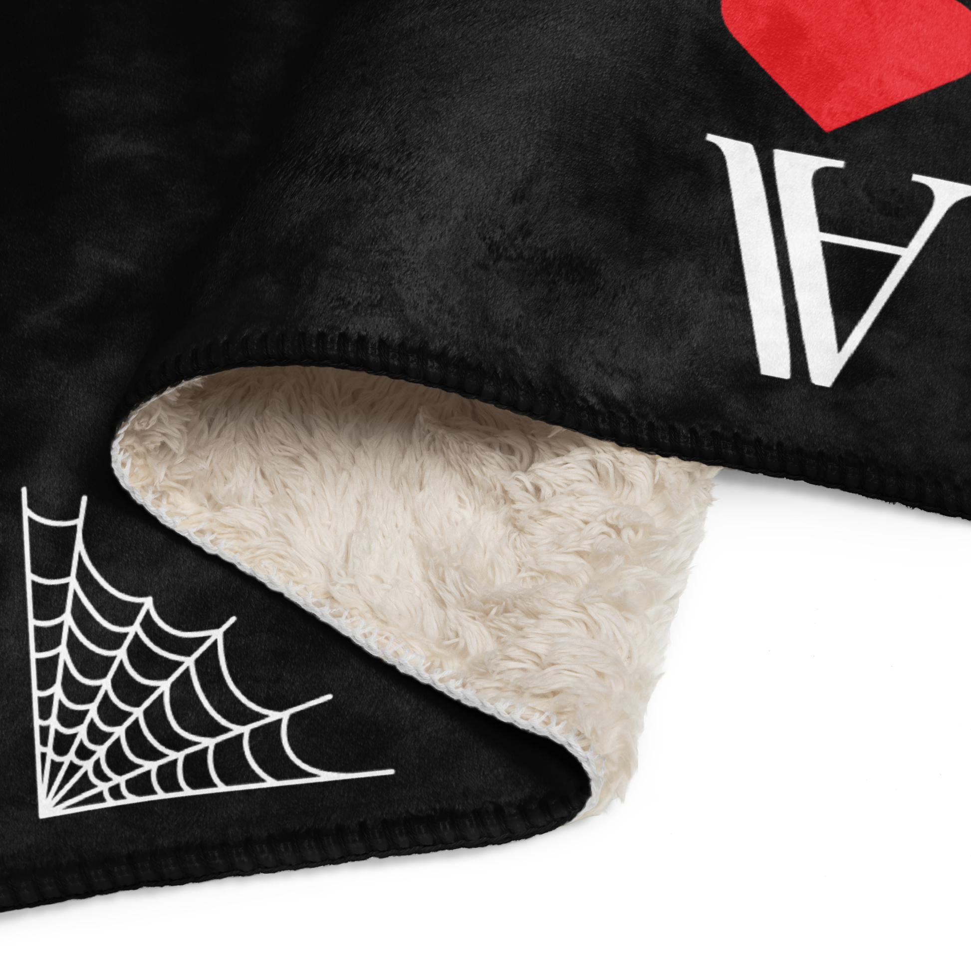 Homestuff: "Ace of Spiders" Sherpa Blanket-2