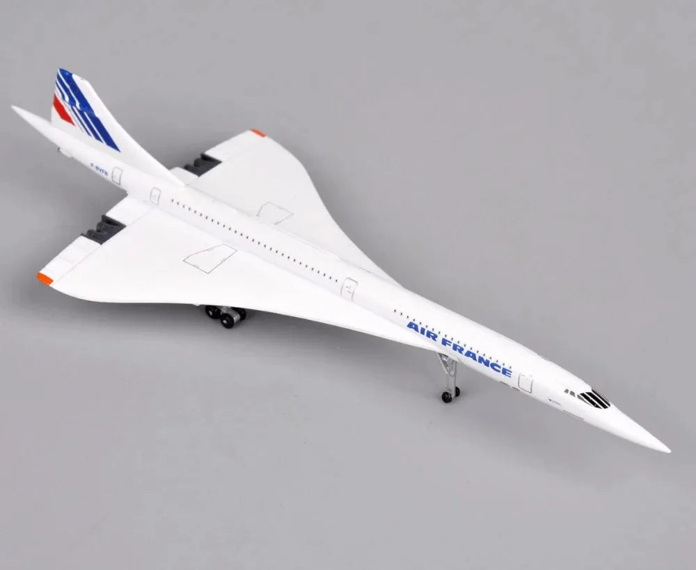 M.A.K Air France Concorde 1976-2003 Diecast Plane