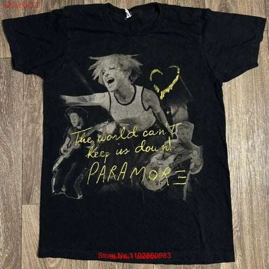 Vintage Y2K Paramore Hayley Williams Punk Pop Rock 2000s Concert Band T Shirt M vintage Washed Versatile designer clothes