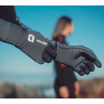 3mm Adult FAZE Wetsuit Glove with Gripflex