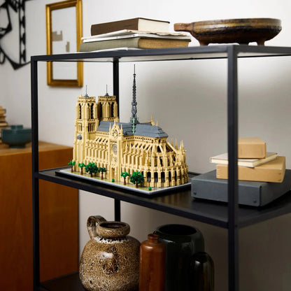 21061 Notre-Dame de Paris Architectural Model Building Block Set