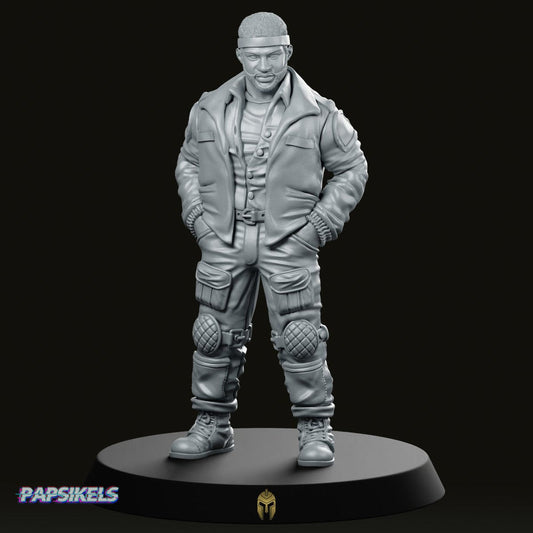 Space Crew Hyperiox Chief Engineer Miniature