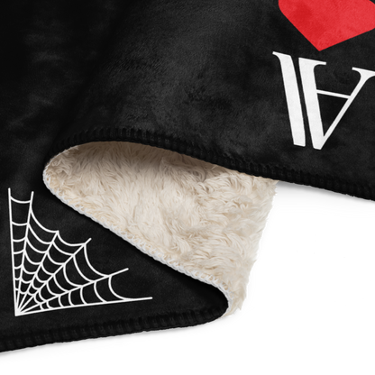 Homestuff: "Ace of Spiders" Sherpa Blanket-2