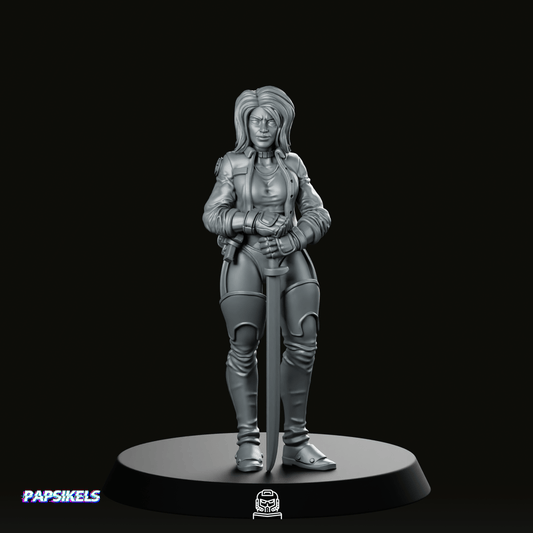 Tina Bone I Swordwoman Field Medic Miniature