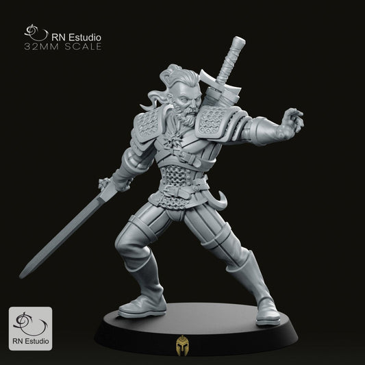 Witch Hunter Ravhald Miniature